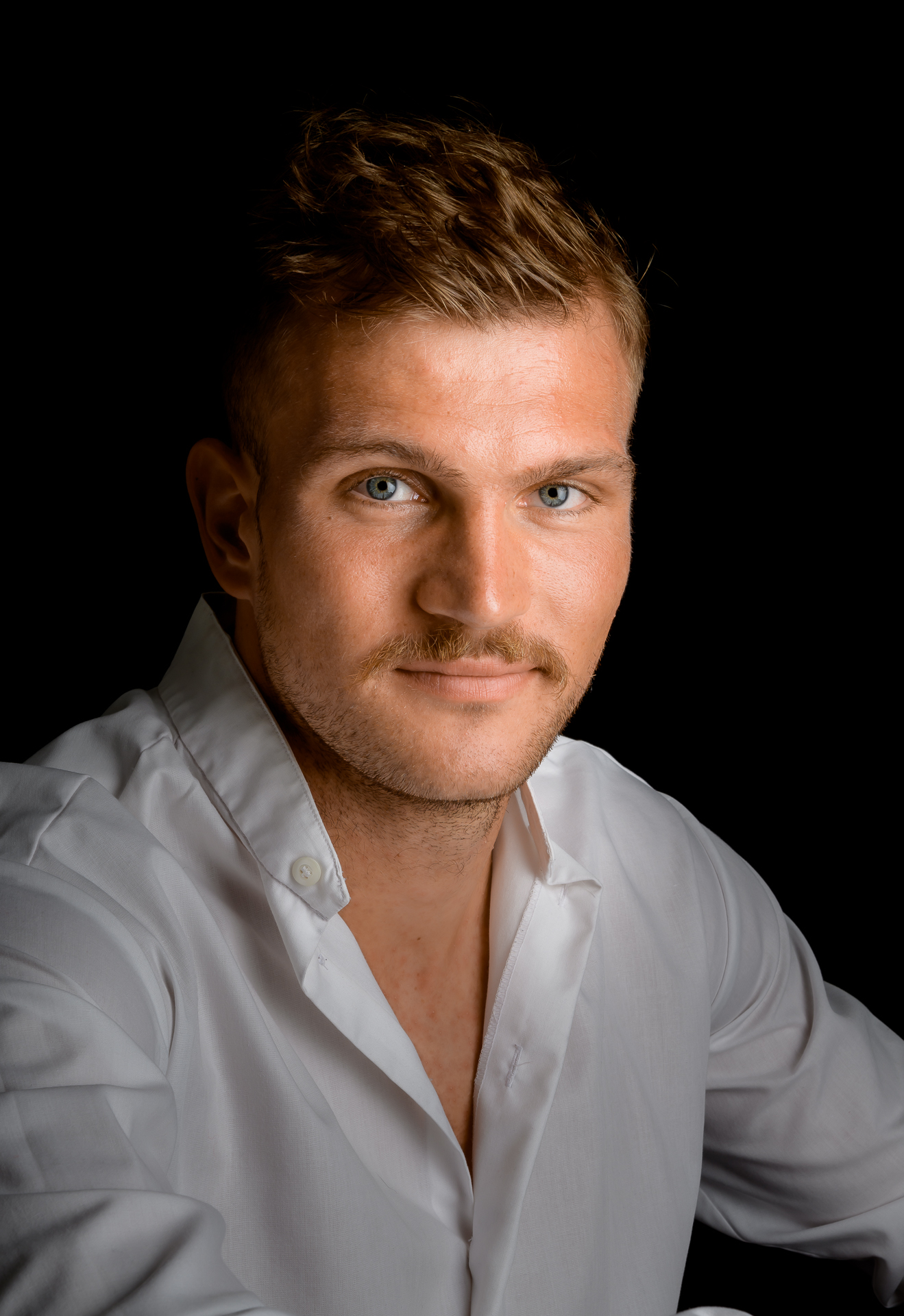 Männer Fotoportrait   Männer Fotoportrait
