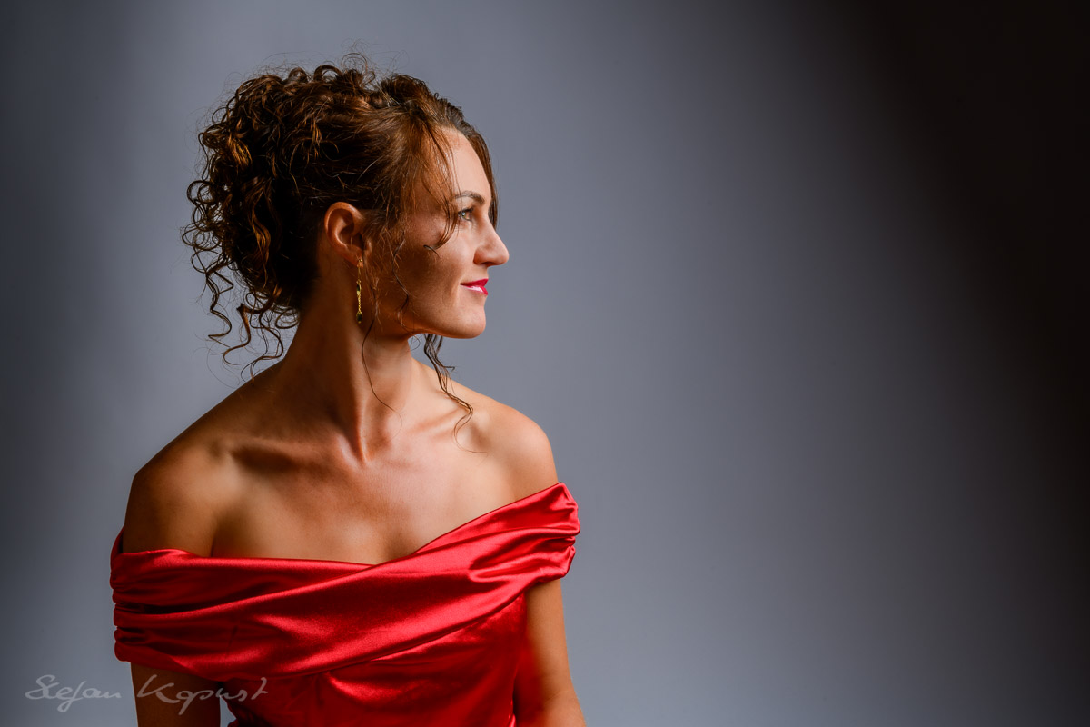 woman in red   woman in red